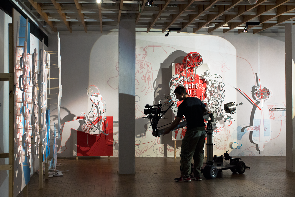 Filmarbeiten: das zweite Team. Ausstellung "überbrechen" in der Akademie der Künste, Hanseatenweg Berlin 2012
