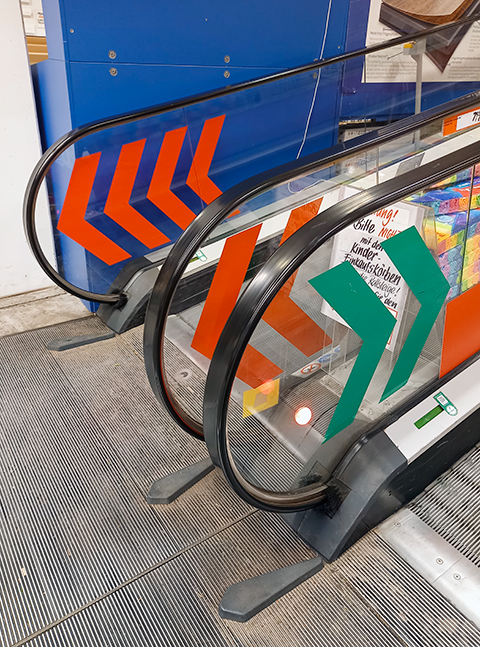 Pfeil-Situation_34 von Hannes Kater